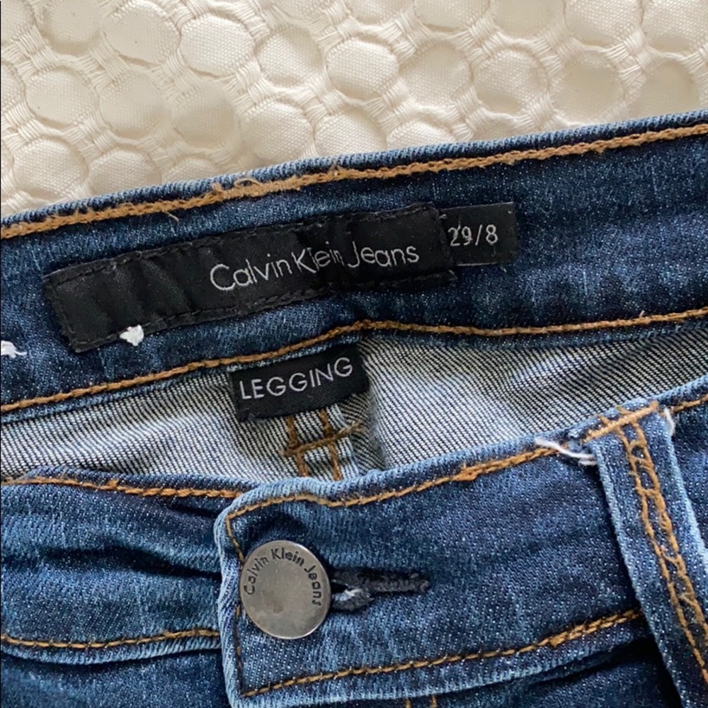 Jeans - Picture 2 of 4